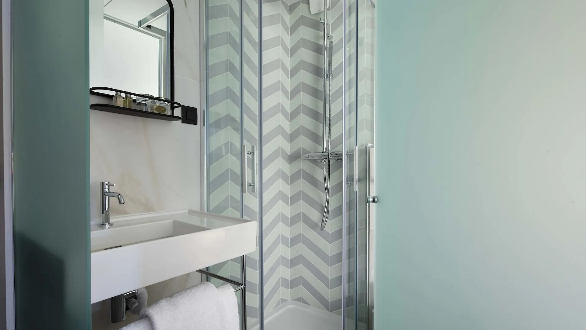 Hotel Maxim Quartier Latin 3*