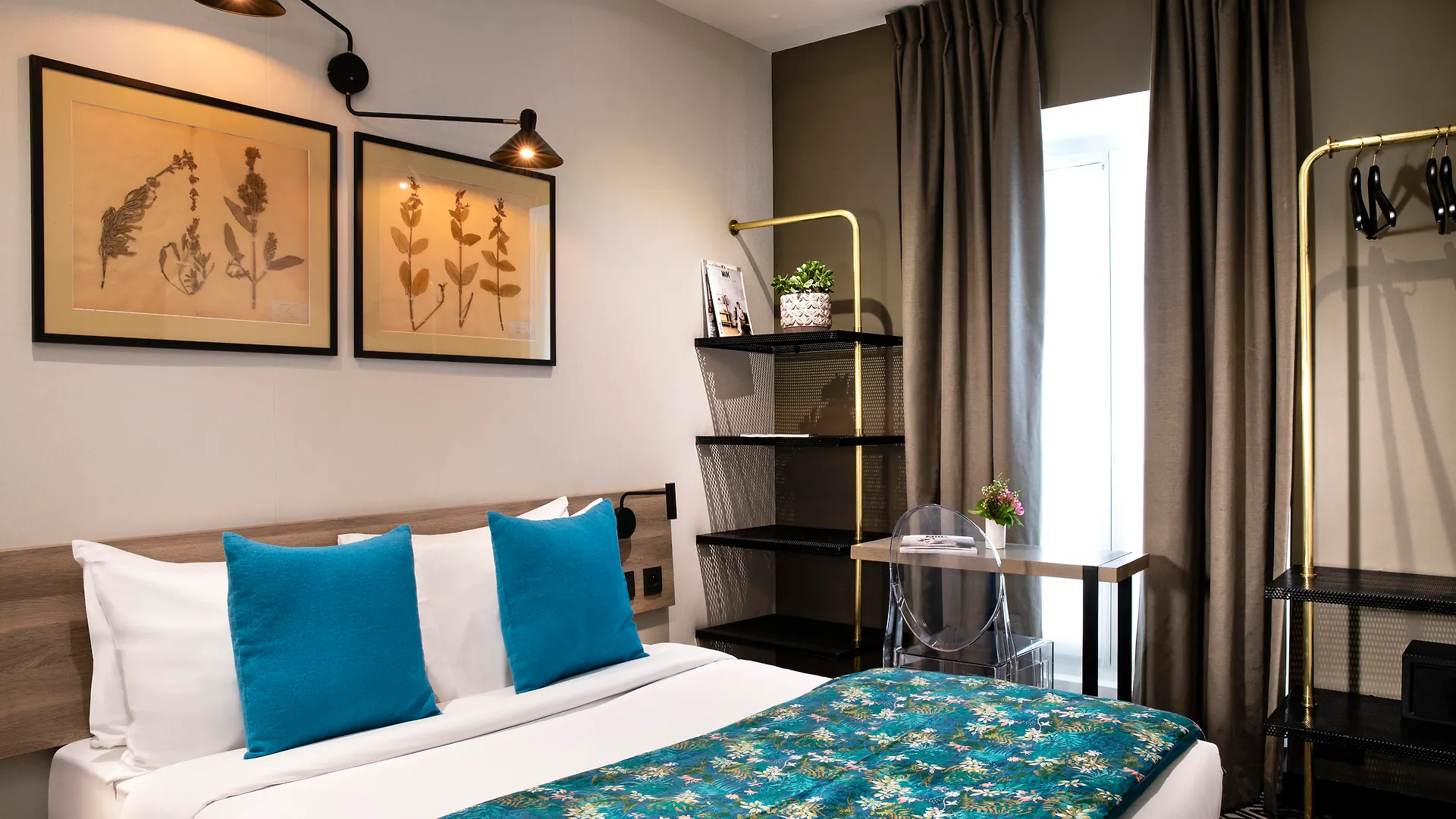 Maxim Quartier Latin Hotel